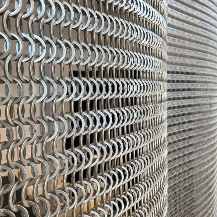 RE/8 Mesh Detail